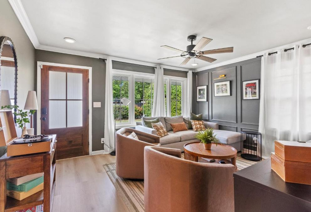 Tournament-week arrivals and transportation in Augusta